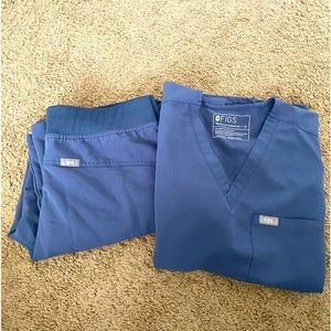 Medium Figs Scrub Set